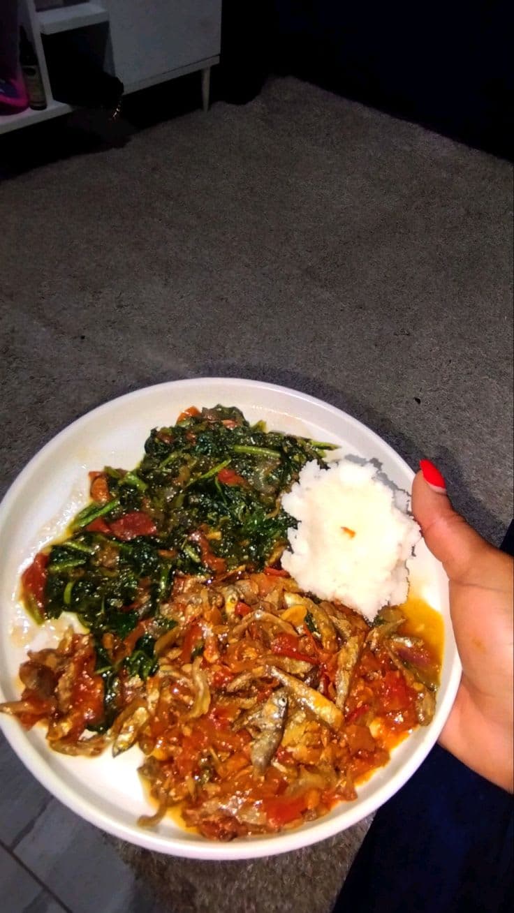 Ugali With Sukuma Wiki & Omena photo 2